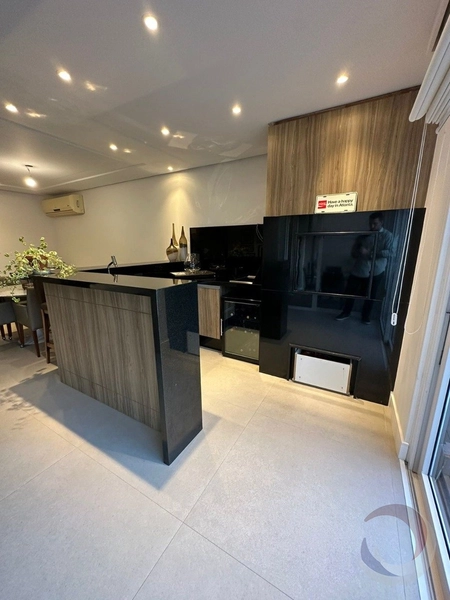 Linda casa no Itaguaçu com 5 suítes e 6 vagas - 408 m²: 6ª foto da galeria de imagens do imóvel