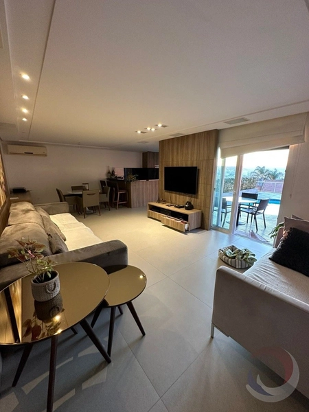Linda casa no Itaguaçu com 5 suítes e 6 vagas - 408 m²: 3ª foto da galeria de imagens do imóvel