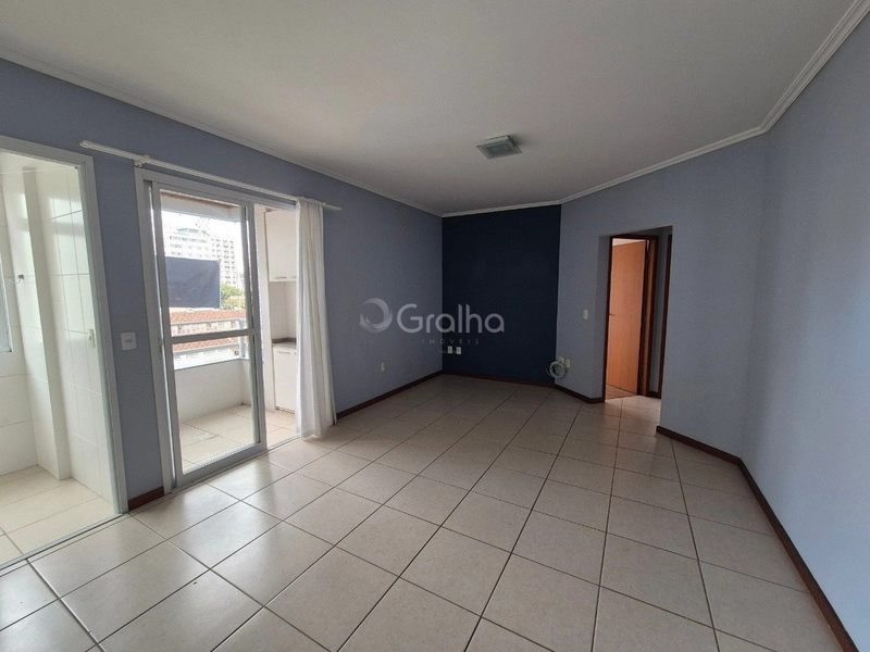 Apartamento no Centro com 2 dormitórios sendo 1 suíte e 1 vaga: 2ª foto da galeria de imagens do imóvel