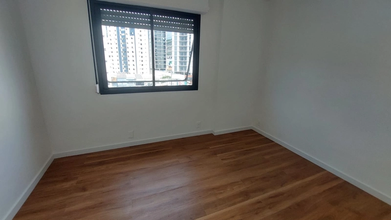 Apartamento no Centro com 3 dormitórios, sendo 1 suíte e 2 vagas: 15ª foto da galeria de imagens do imóvel