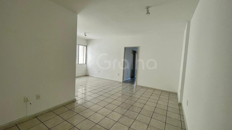 Apartamento a venda no Centro  com 3 dormitórios e 1 vaga de garagem: 3ª foto da galeria de imagens do imóvel