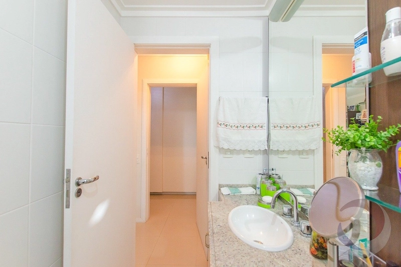 Apartamento no Centro com 2 suítes e 2 vagas 97 m² Vista Mar: 25ª foto da galeria de imagens do imóvel