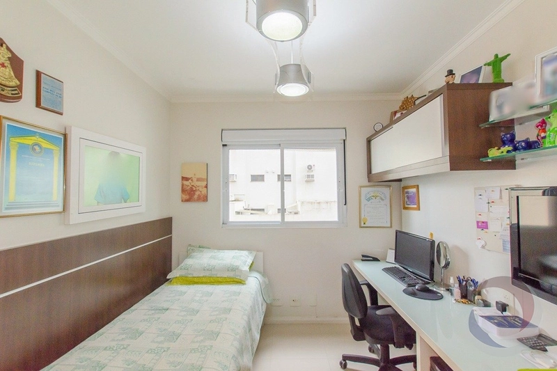 Apartamento no Centro com 2 suítes e 2 vagas 97 m² Vista Mar: 33ª foto da galeria de imagens do imóvel