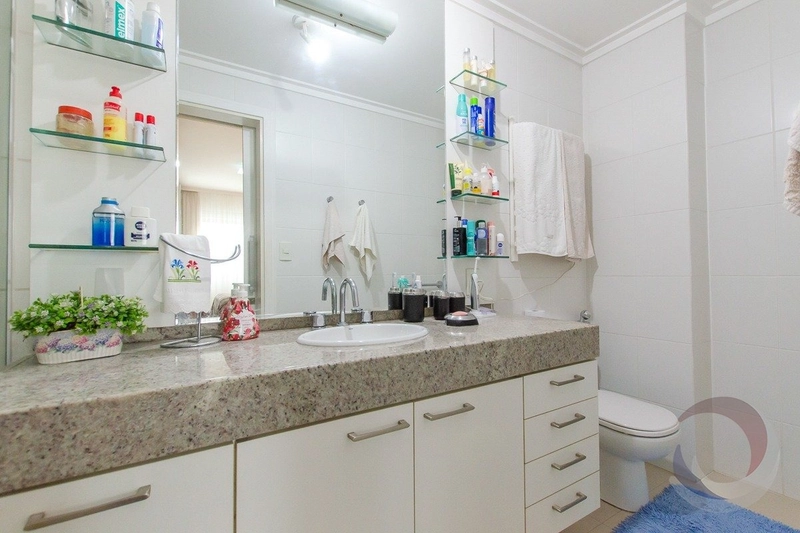 Apartamento no Centro com 2 suítes e 2 vagas 97 m² Vista Mar: 41ª foto da galeria de imagens do imóvel