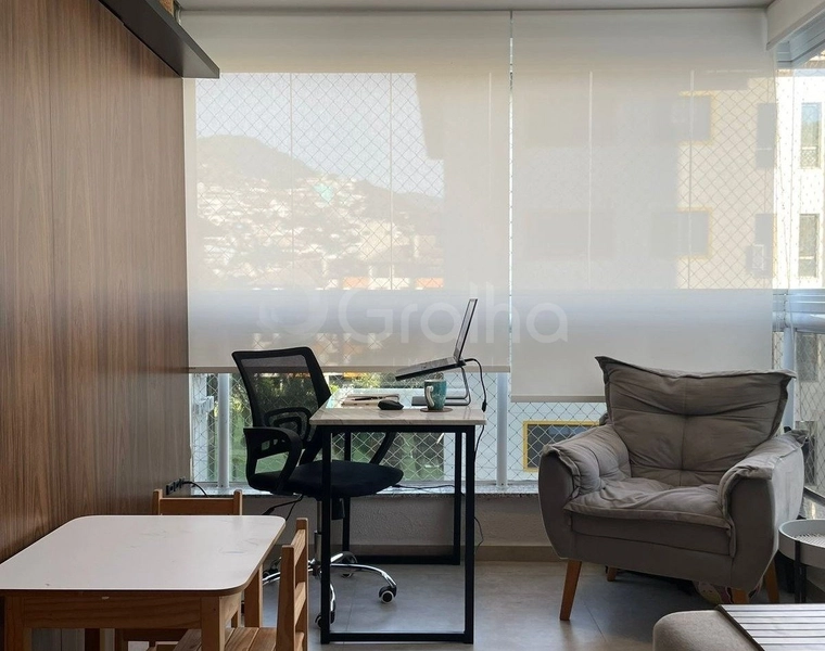 Apartamento no Saco Grande com 2 dormitórios 1 suíte e 1 vaga: 3ª foto da galeria de imagens do imóvel
