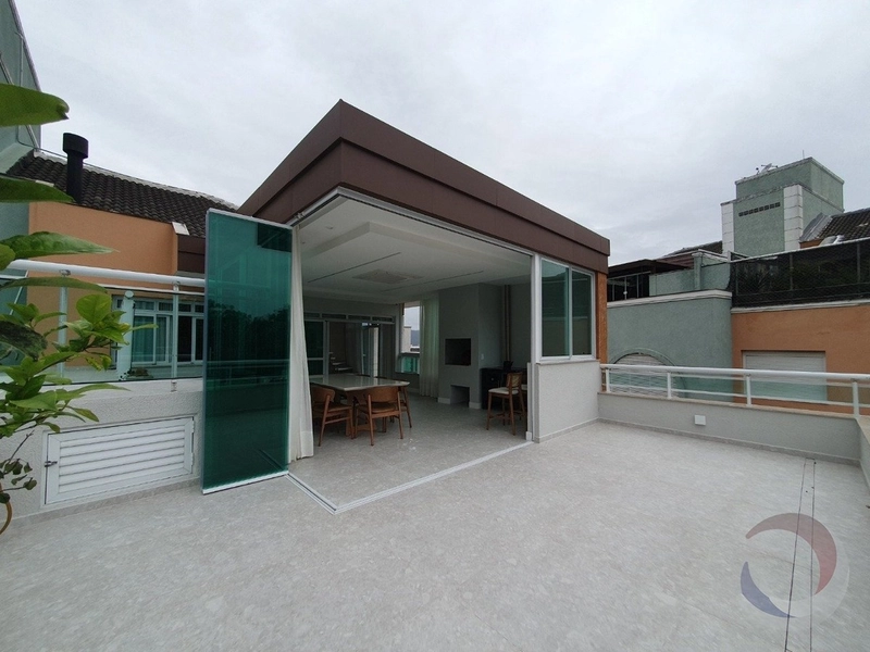 Apartamento a venda no bairro Carvoeira com 4 quartos 1 suíte e 2 vgs: 4ª foto da galeria de imagens do imóvel