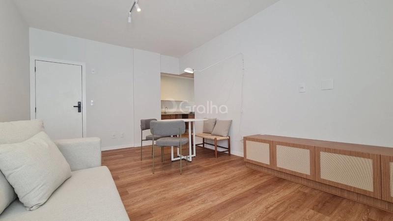Apartamento a venda no Córrego Grande com 2 dormitórios e 1 vaga: 3ª foto da galeria de imagens do imóvel
