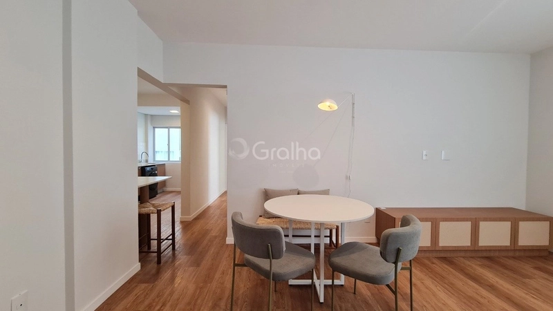 Apartamento a venda no Córrego Grande com 2 dormitórios e 1 vaga: 1ª foto da galeria de imagens do imóvel
