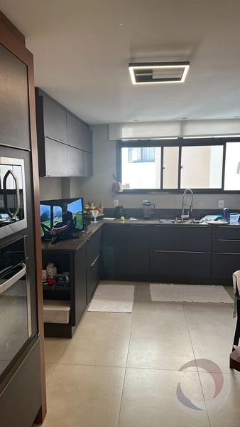 Apartamento no Centro com 3 dormitórios com 2 suítes e 3 vagas 170m²: 6ª foto da galeria de imagens do imóvel