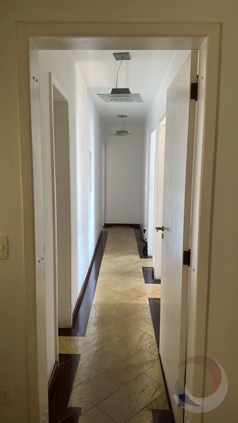 Apartamento no Centro com 3 dormitórios com 2 suítes e 3 vagas 170m²: 7ª foto da galeria de imagens do imóvel