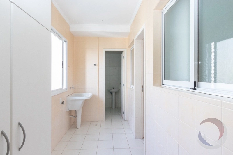 Apartamento na Beira Mar 2 com  dormitórios, sendo 2 suítes e 2 vagas: 7ª foto da galeria de imagens do imóvel