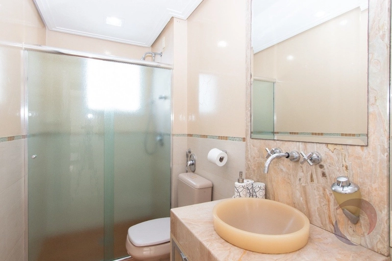 Apartamento na Beira Mar 2 com  dormitórios, sendo 2 suítes e 2 vagas: 15ª foto da galeria de imagens do imóvel