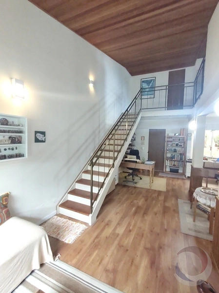 Casa em Sambaqui a venda com 2 dormitórios 1 suíte e 3 vagas: 10ª foto da galeria de imagens do imóvel