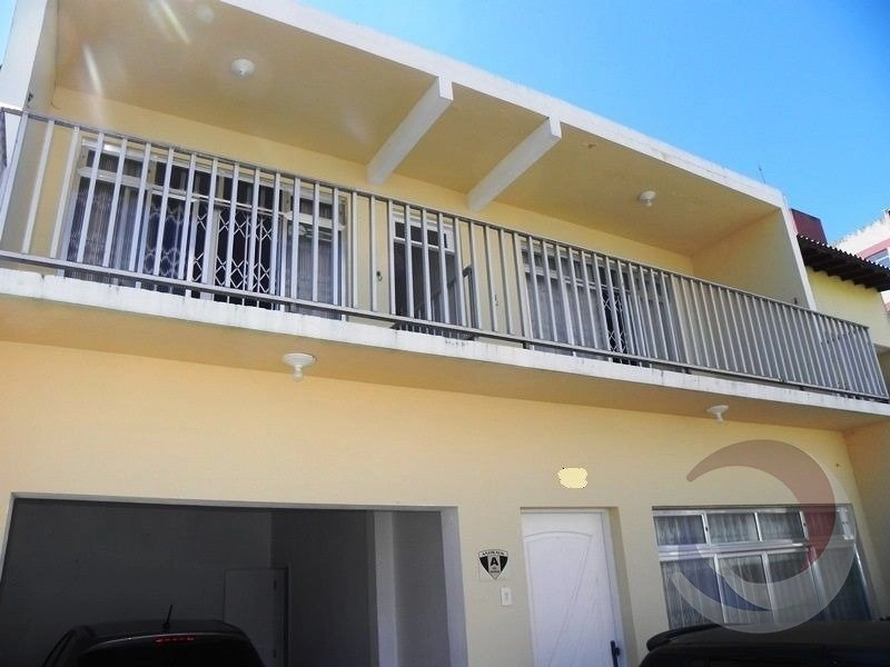 Casa no Balneário do Estreito com 6 dormitórios a venda: 1ª foto da galeria de imagens do imóvel