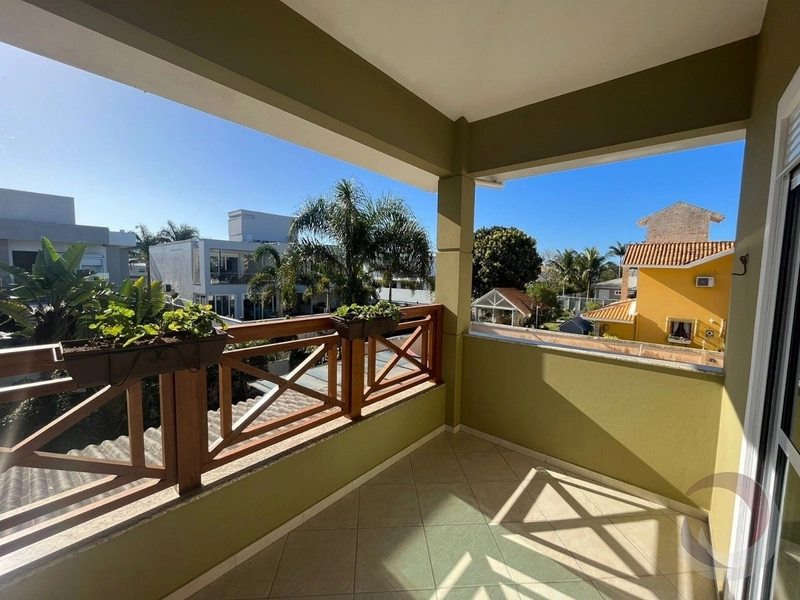 Casa em Jurere Internacional com 3 suítes e 2 vagas: 5ª foto da galeria de imagens do imóvel