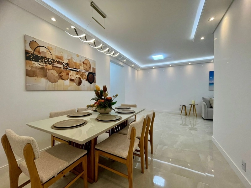 Apartamento no Centro com 3 dormitórios 1 suíte e 1 vaga - 122m²: 1ª foto da galeria de imagens do imóvel