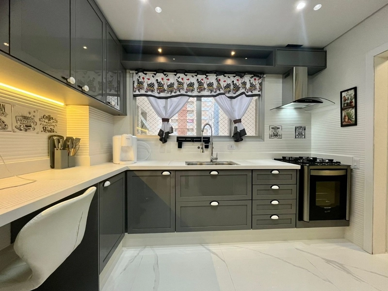 Apartamento no Centro com 3 dormitórios 1 suíte e 1 vaga - 122m²: 8ª foto da galeria de imagens do imóvel