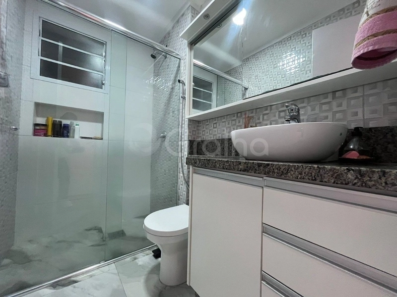 Apartamento na Agronômica com 3 dormitórios, sendo 1 suíte e 2 vagas: 26ª foto da galeria de imagens do imóvel