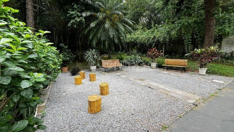 Apartamento na Agronômica com 3 dormitórios, sendo 1 suíte e 2 vagas: 41ª foto da galeria de imagens do imóvel