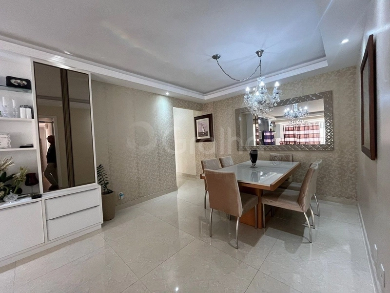 Apartamento na Agronômica com 3 dormitórios, sendo 1 suíte e 2 vagas: 15ª foto da galeria de imagens do imóvel