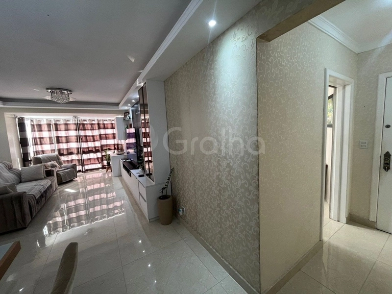 Apartamento na Agronômica com 3 dormitórios, sendo 1 suíte e 2 vagas: 17ª foto da galeria de imagens do imóvel