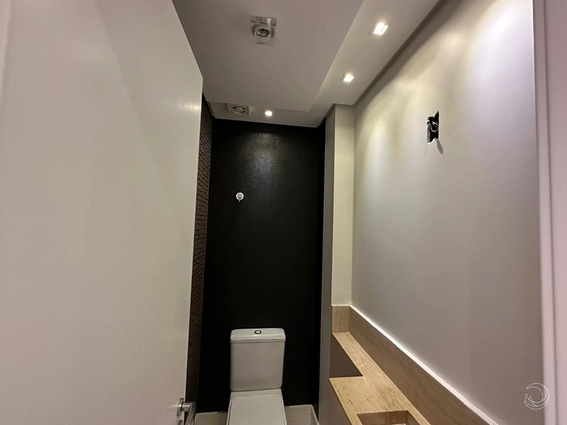 Apartamento no Centro com 3 dormitórios 1 suíte e 2 vagas - 131m²: 29ª foto da galeria de imagens do imóvel