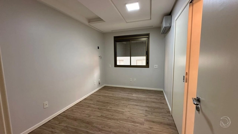 Apartamento no Centro com 3 dormitórios 1 suíte e 2 vagas - 131m²: 43ª foto da galeria de imagens do imóvel
