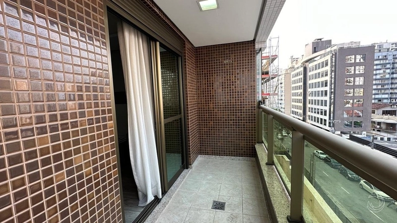 Apartamento no Centro com 3 dormitórios 1 suíte e 2 vagas - 131m²: 4ª foto da galeria de imagens do imóvel