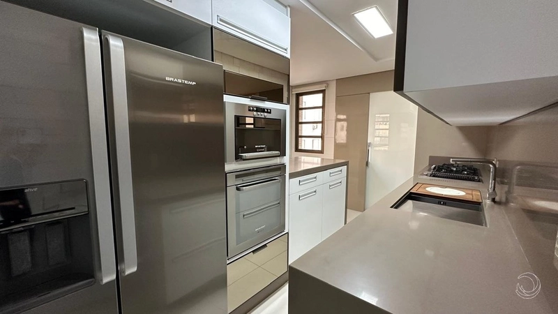 Apartamento no Centro com 3 dormitórios 1 suíte e 2 vagas - 131m²: 20ª foto da galeria de imagens do imóvel