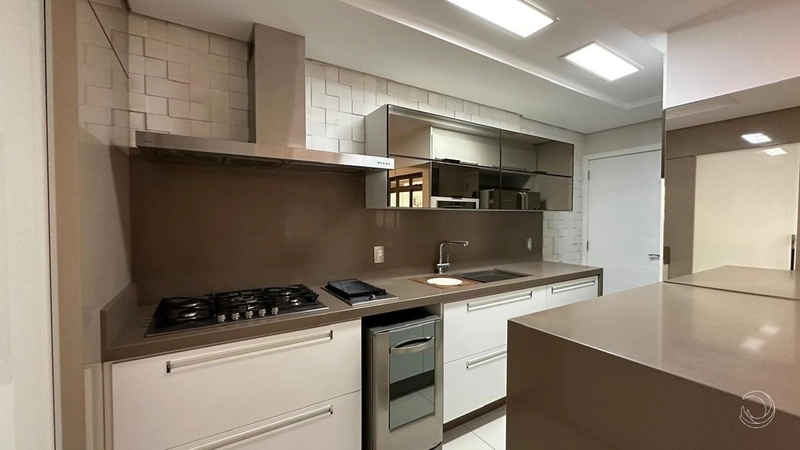 Apartamento no Centro com 3 dormitórios 1 suíte e 2 vagas - 131m²: 22ª foto da galeria de imagens do imóvel