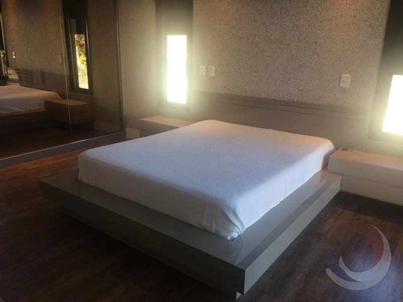 Casa no Bom Abrigo a venda com 3 dormitórios 1 suítes e 3 vagas 188m²: 11ª foto da galeria de imagens do imóvel