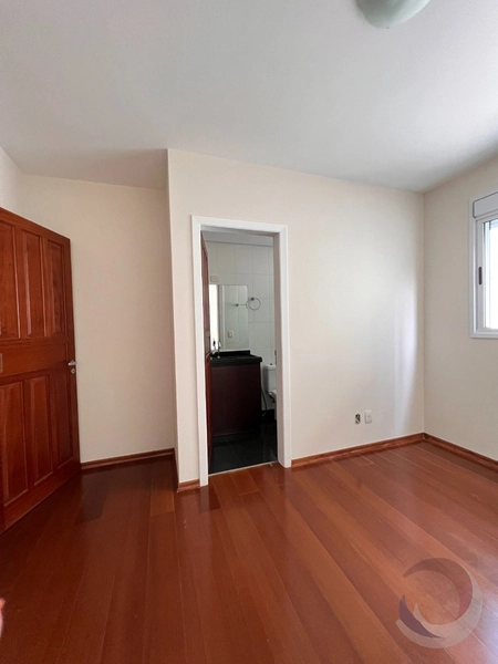 Apartamento no Centro com Terraço, 3 suítes e 2 vagas - 140m²: 23ª foto da galeria de imagens do imóvel