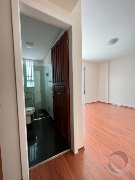 Apartamento no Centro com Terraço, 3 suítes e 2 vagas - 140m²: 12ª foto da galeria de imagens do imóvel