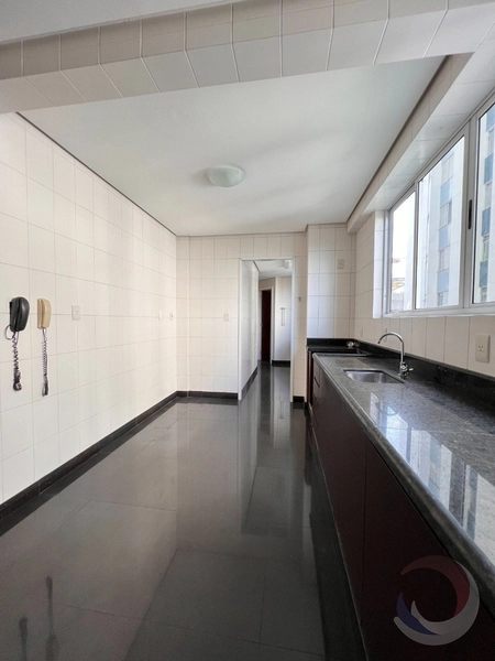 Apartamento no Centro com Terraço, 3 suítes e 2 vagas - 140m²: 19ª foto da galeria de imagens do imóvel