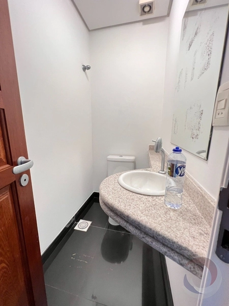 Apartamento no Centro com Terraço, 3 suítes e 2 vagas - 140m²: 11ª foto da galeria de imagens do imóvel