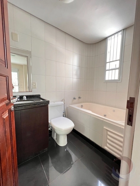 Apartamento no Centro com Terraço, 3 suítes e 2 vagas - 140m²: 24ª foto da galeria de imagens do imóvel
