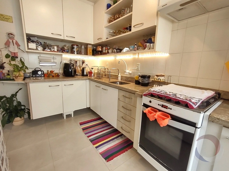 Apartamento no Itacurubi com 4 dormitórios, sendo 1 suíte e 1 vagas: 3ª foto da galeria de imagens do imóvel