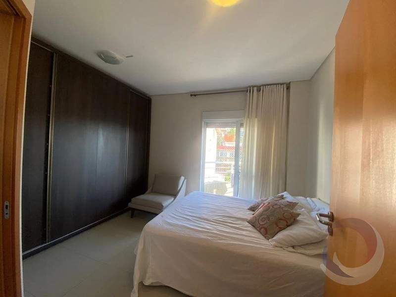 Apartamento na agronômica com 03 dormitórios, sendo 01 suíte e 2 vgs: 8ª foto da galeria de imagens do imóvel