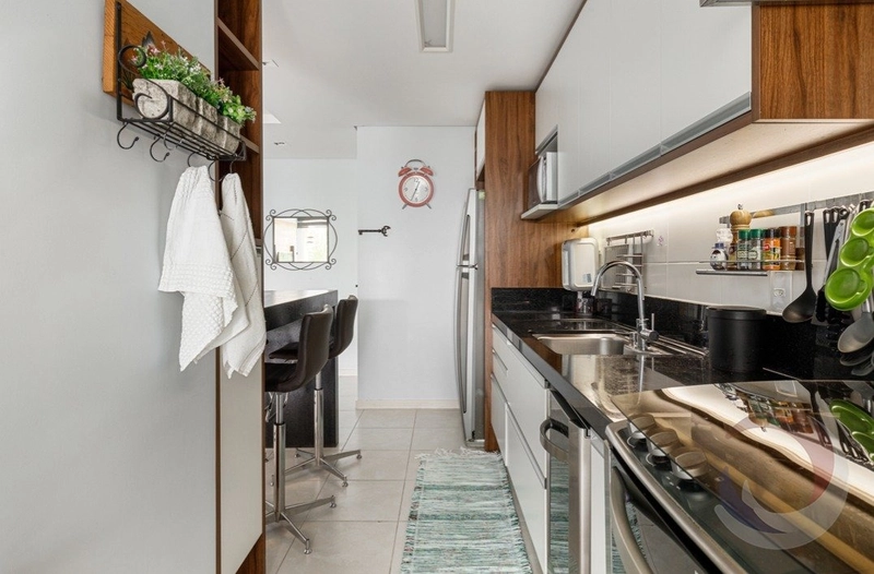 Apartamento no Campeche com 3 dormitórios 1 suíte e e vagas: 16ª foto da galeria de imagens do imóvel
