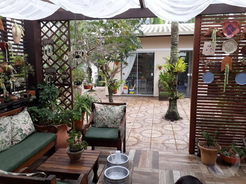 Casa residencial em condomínio fechado com 5 suítes no Campeche: 3ª foto da galeria de imagens do imóvel