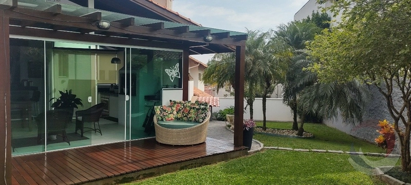 Casa no Bom Abrigo com 3 dormitórios sendo 1 suíte e 2 vagas: 14ª foto da galeria de imagens do imóvel