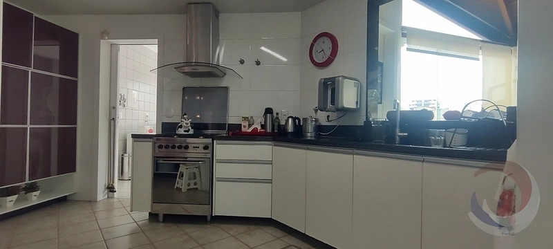 Casa no Bom Abrigo com 3 dormitórios sendo 1 suíte e 2 vagas: 11ª foto da galeria de imagens do imóvel