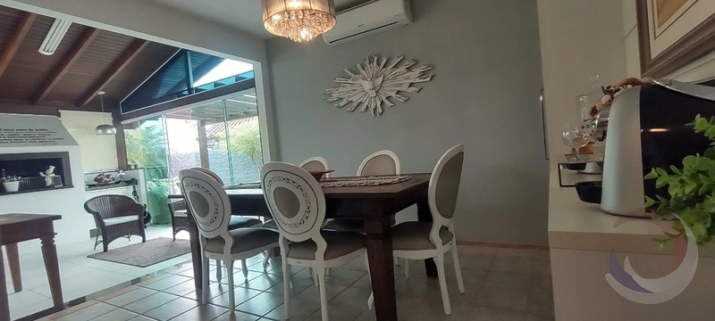 Casa no Bom Abrigo com 3 dormitórios sendo 1 suíte e 2 vagas: 5ª foto da galeria de imagens do imóvel