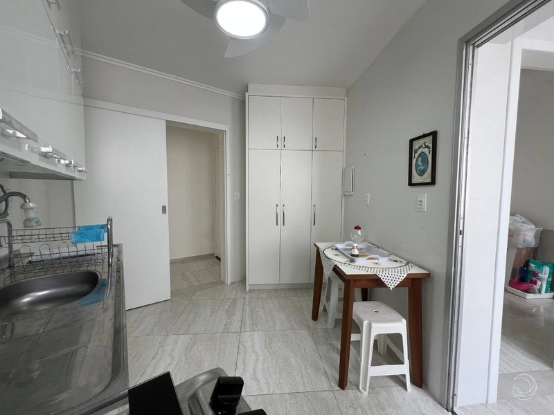 Apartamento na Agronômica com 3 dormitórios, sendo 1 suíte e 1 vaga: 13ª foto da galeria de imagens do imóvel