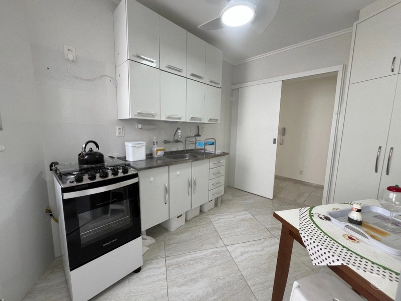 Apartamento na Agronômica com 3 dormitórios, sendo 1 suíte e 1 vaga: 12ª foto da galeria de imagens do imóvel