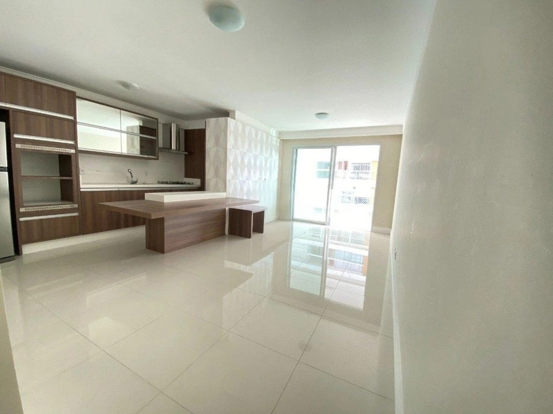 Apartamento na Agronômica a venda com 2 suítes e 1 vaga: 2ª foto da galeria de imagens do imóvel