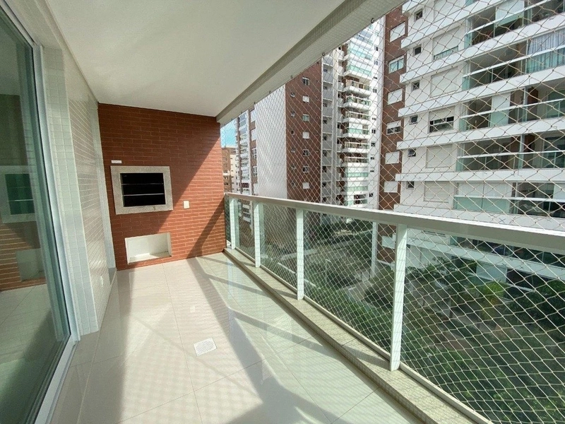 Apartamento na Agronômica a venda com 2 suítes e 1 vaga: 3ª foto da galeria de imagens do imóvel