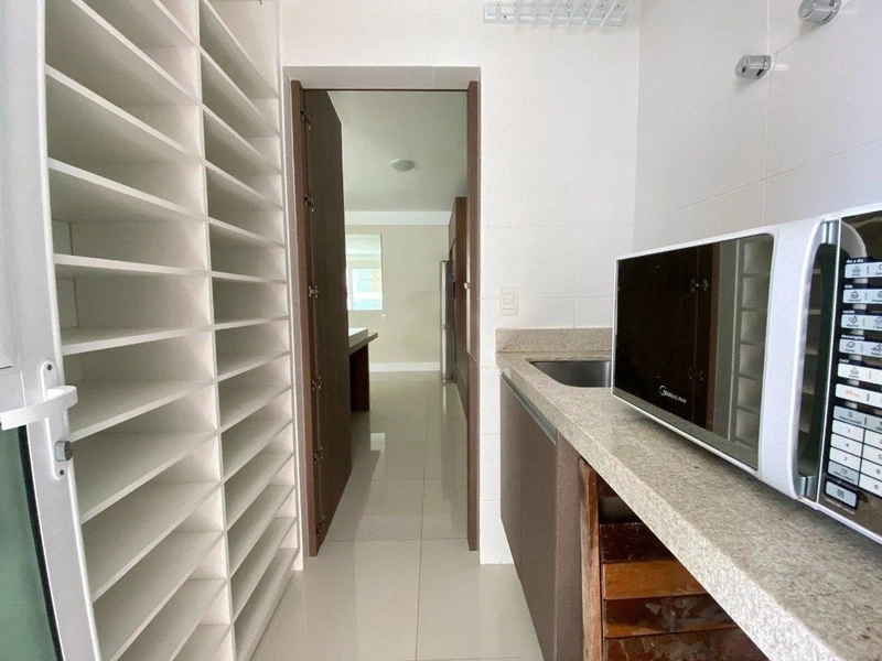 Apartamento na Agronômica a venda com 2 suítes e 1 vaga: 4ª foto da galeria de imagens do imóvel