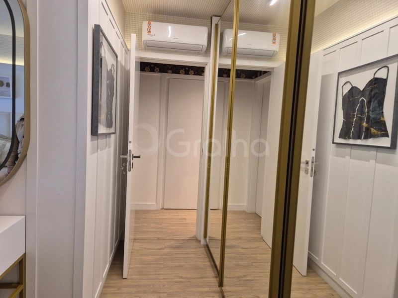 Apartamento na Agronômica com 3 dormitórios, sendo 1 suíte e 2 vagas: 13ª foto da galeria de imagens do imóvel