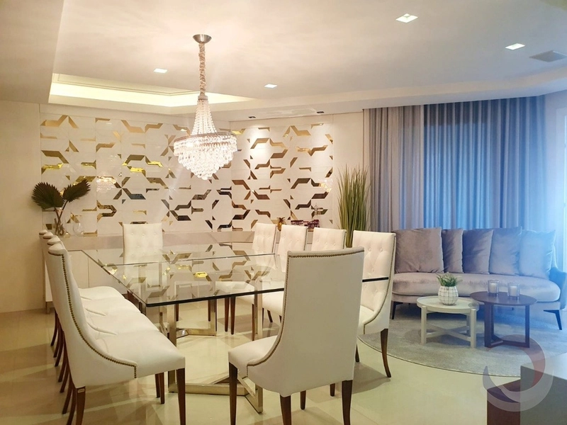Apartamento na Beira Mar com 4 suítes, sendo 2 suítes e 4 vgs 221 m²: 3ª foto da galeria de imagens do imóvel